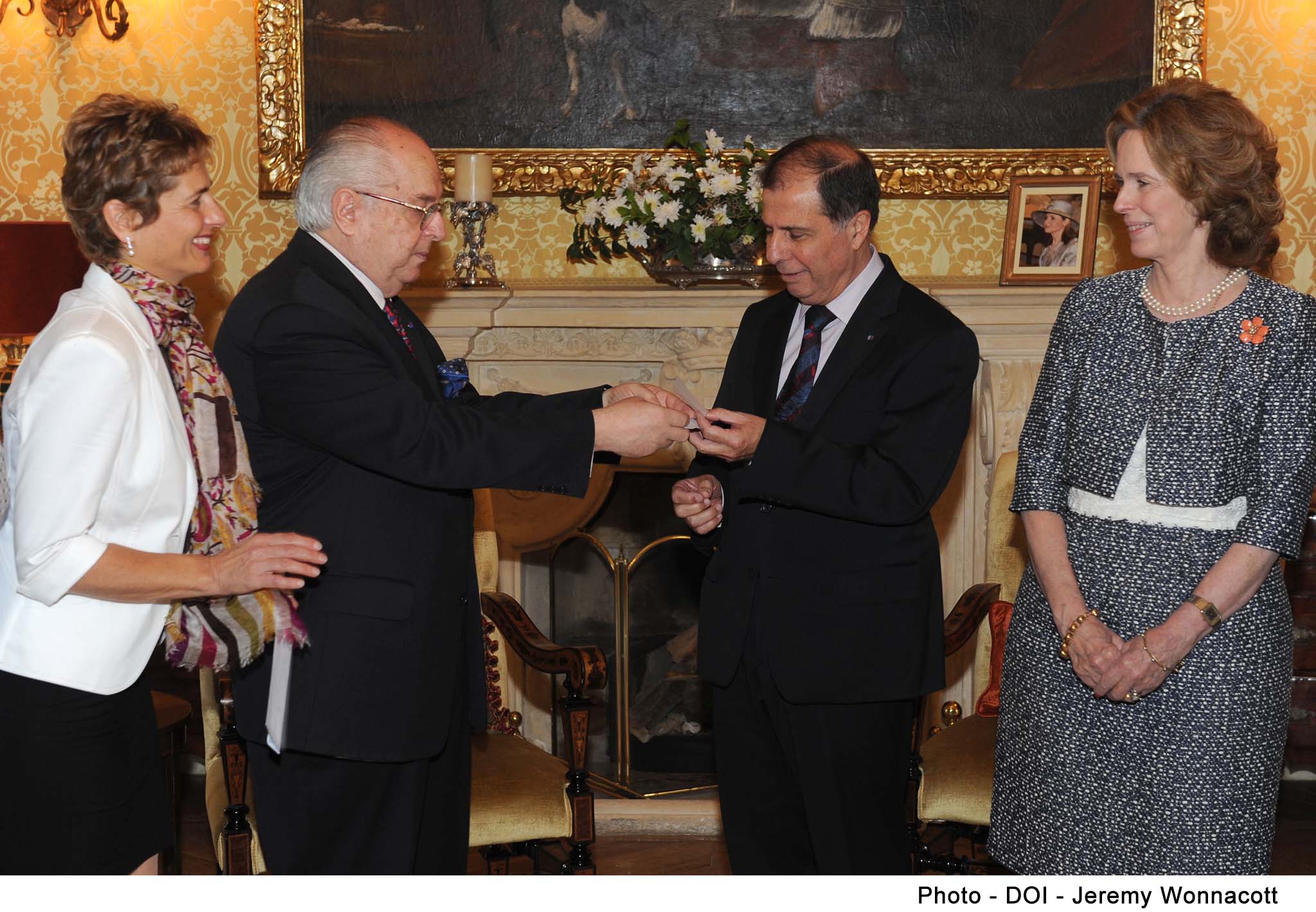 Nicholas de Piro, editor, Ladies of Malta in Extravagant & Spectacular Lace presenting the proceeds to H.E. President of Malta, Dr Abela, flanked by Marchioness de Piro and Caroline Tonna